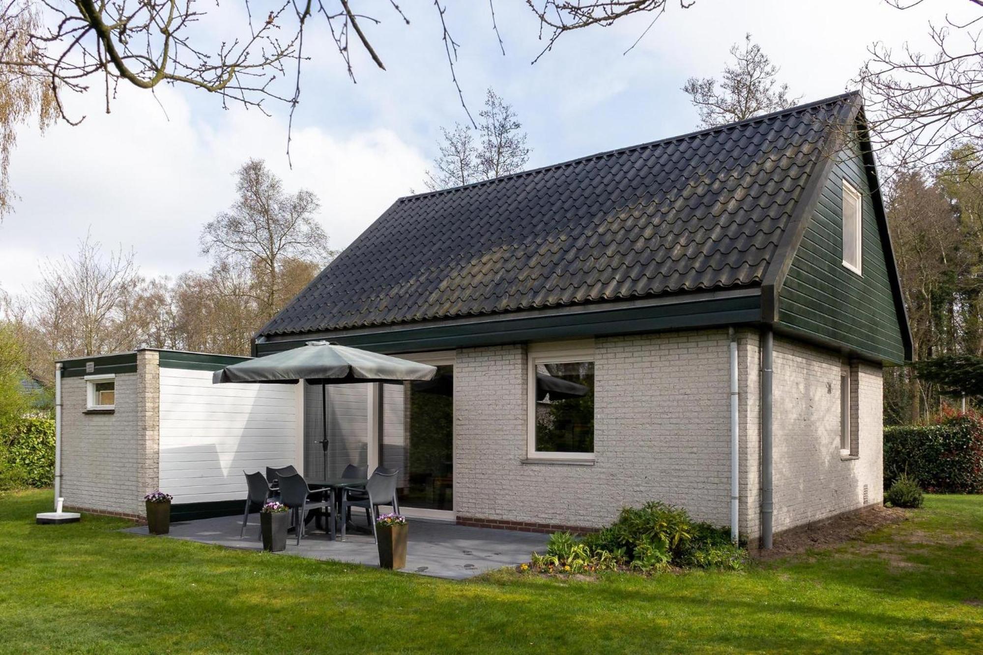 Vakantiepark Bosmeer Friesland Noordwolde  Экстерьер фото