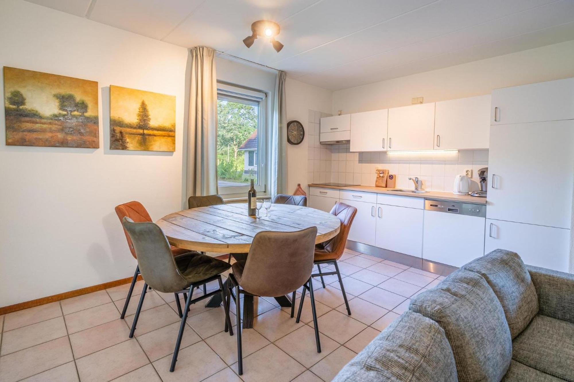 Vakantiepark Bosmeer Friesland Noordwolde  Номер фото