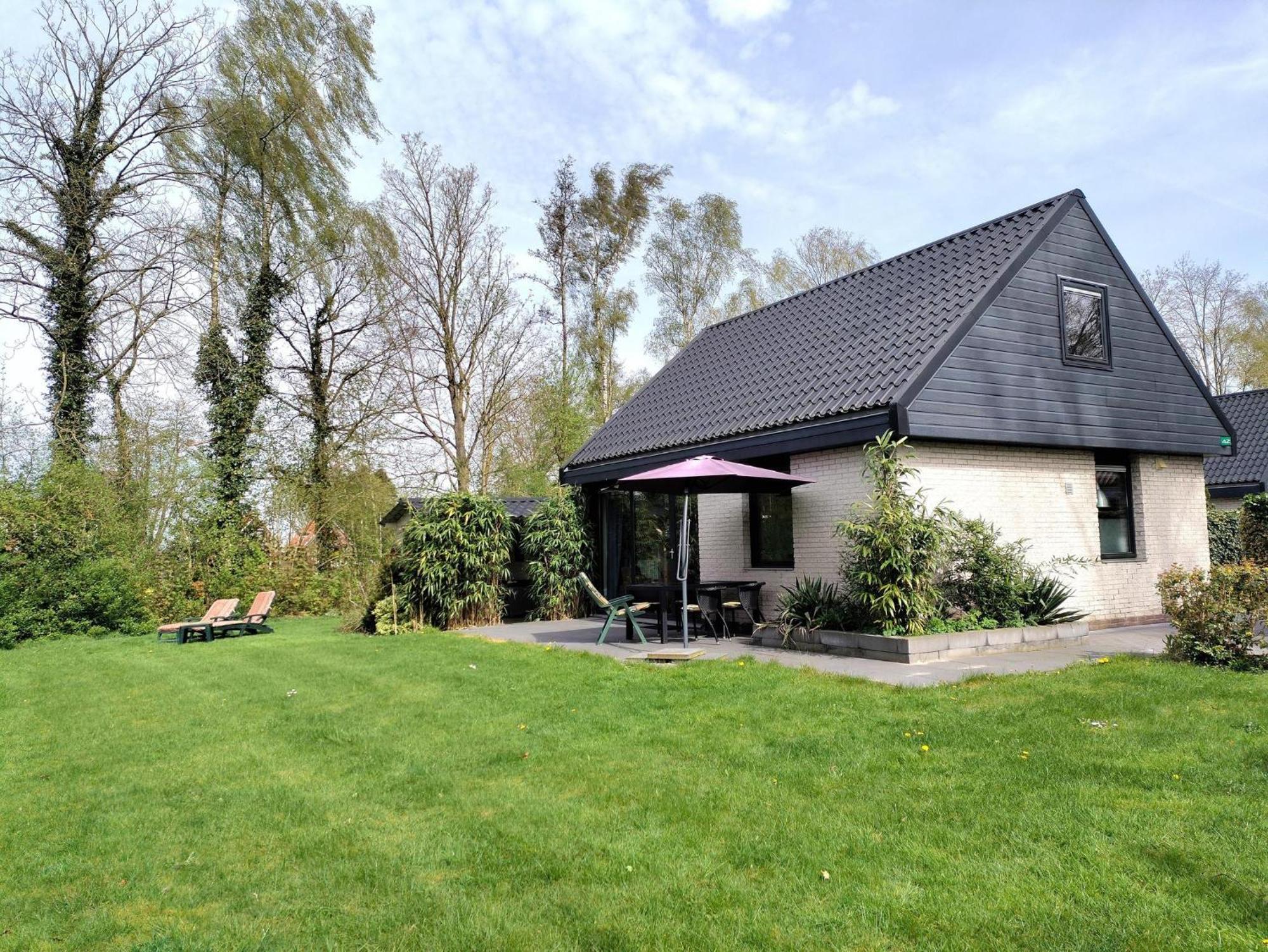 Vakantiepark Bosmeer Friesland Noordwolde  Экстерьер фото